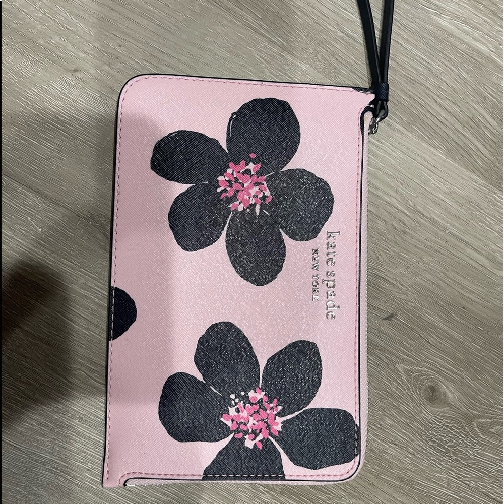 Kate Spade wristlet